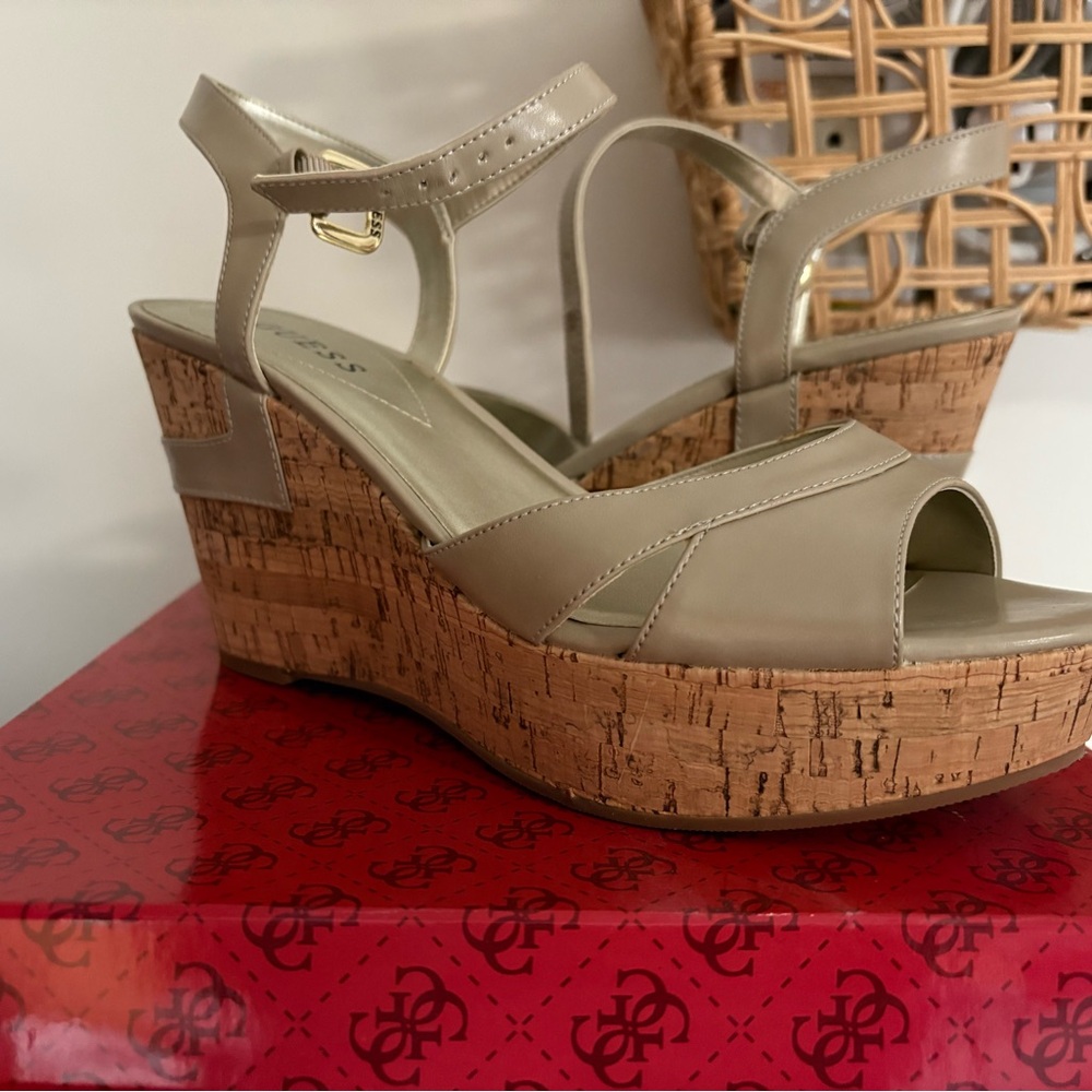 Guess Beige Wedge Sandals platform 10 final price